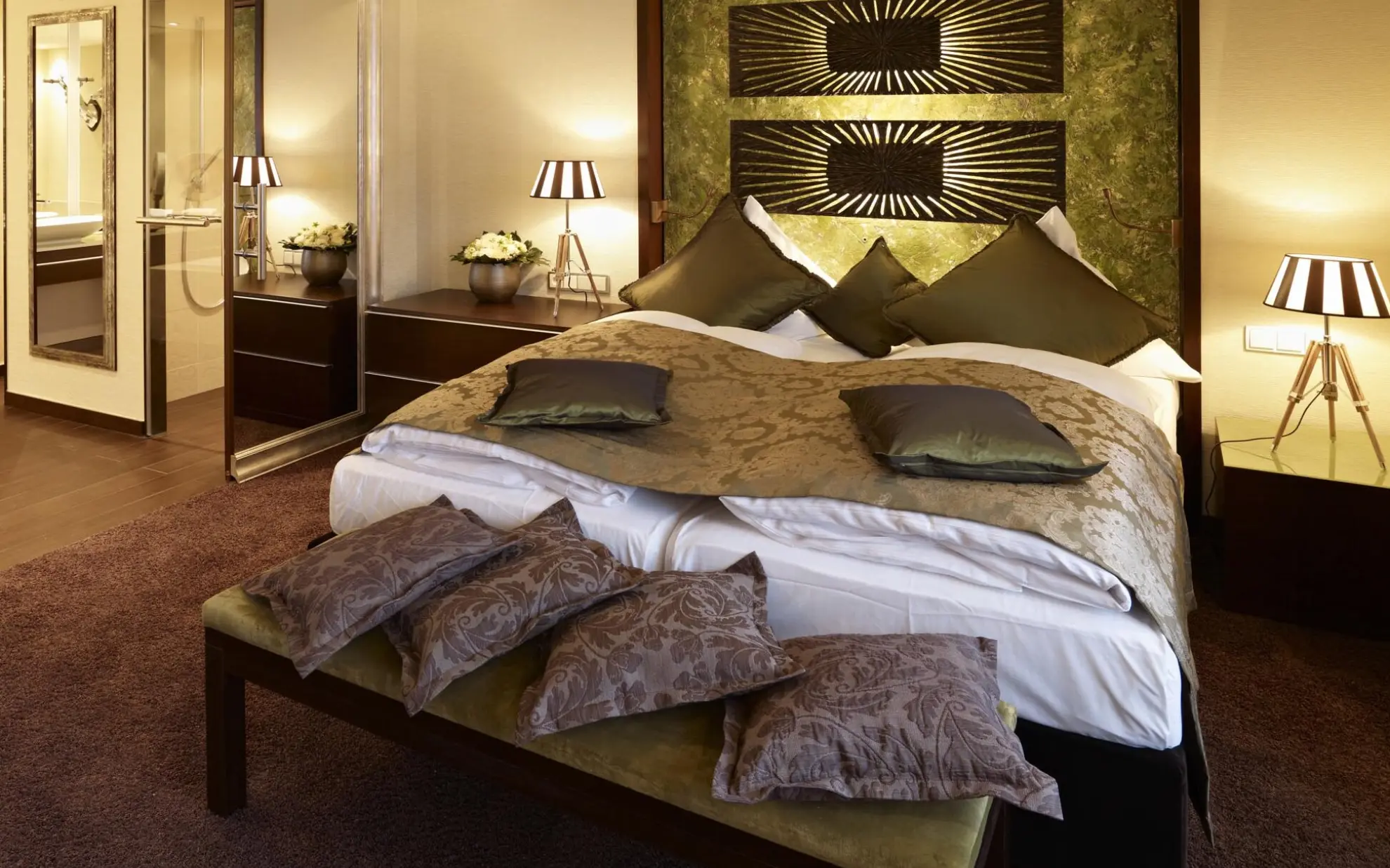 Superior Suite Wald mit Doppelbett Bettkopfteil Kissen