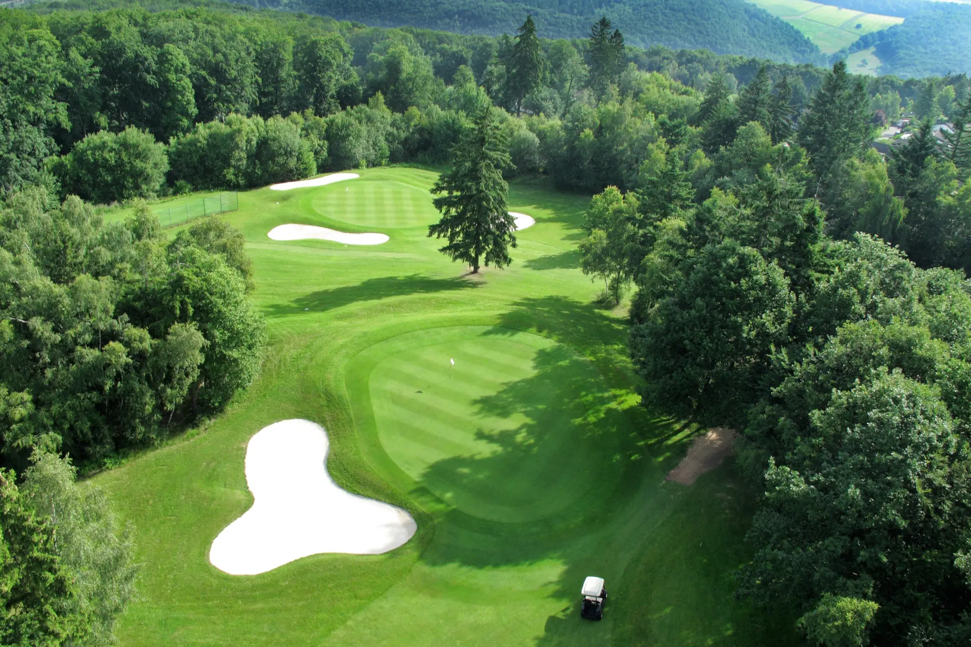 Golfplatz von oben Bahn 16 17