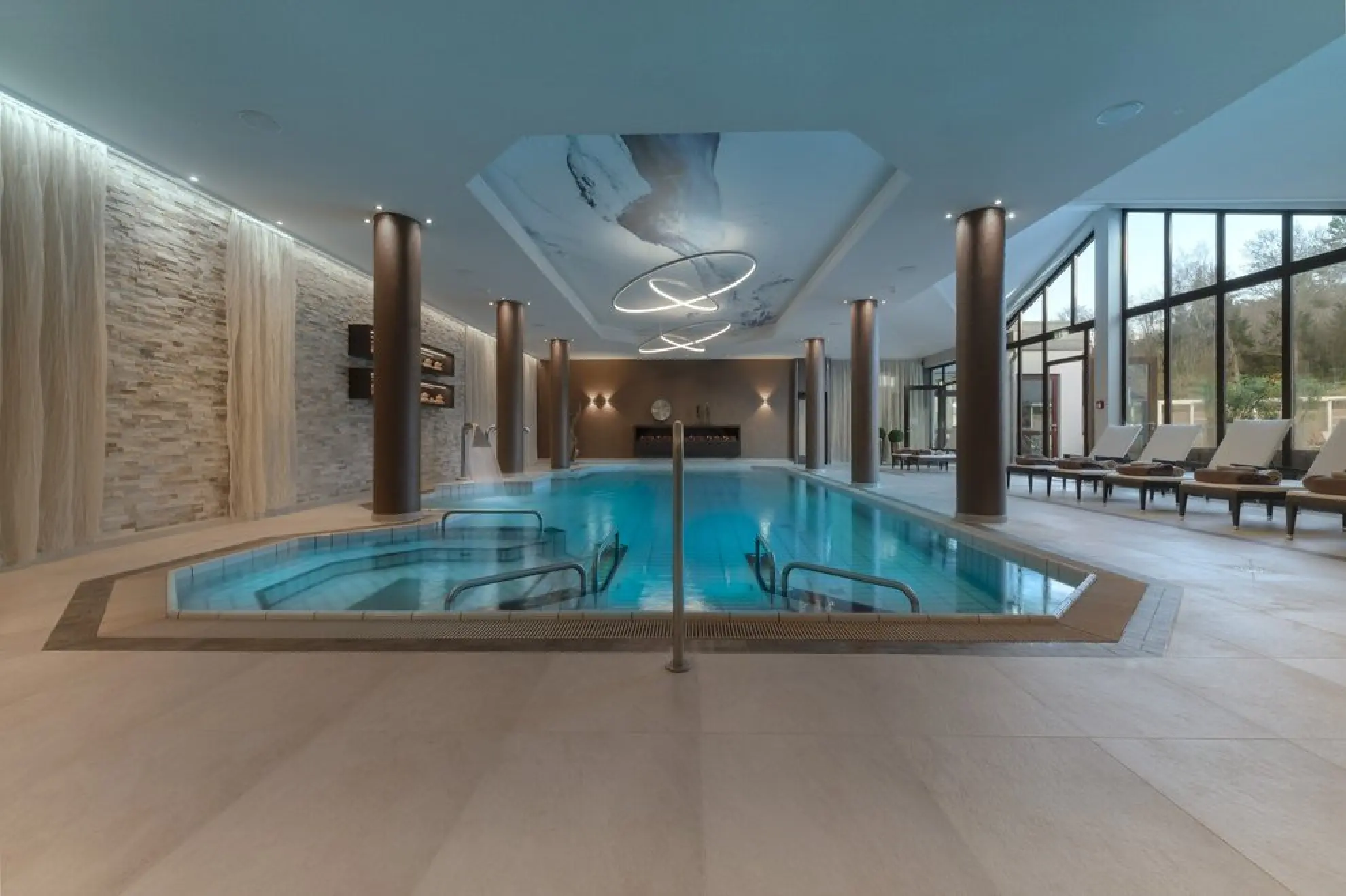 Innenpool Stromberg Spa 1