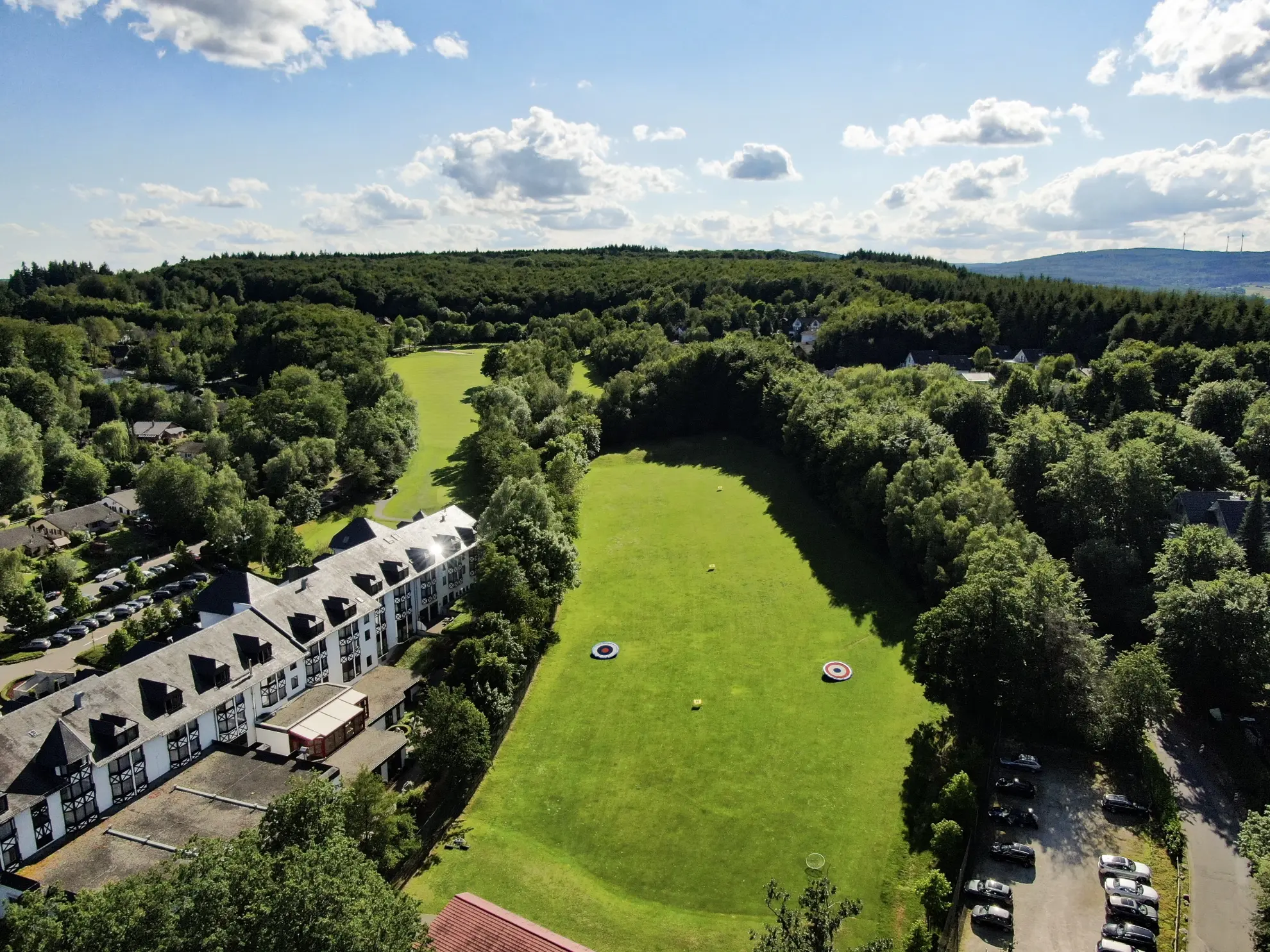 Golfplatz mit Golfhotel Driving Range