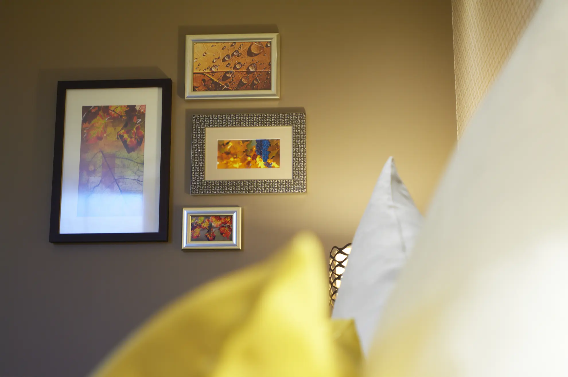 Superior Suite Feuer Bilderrahmen mit Feuermotiven an Wand