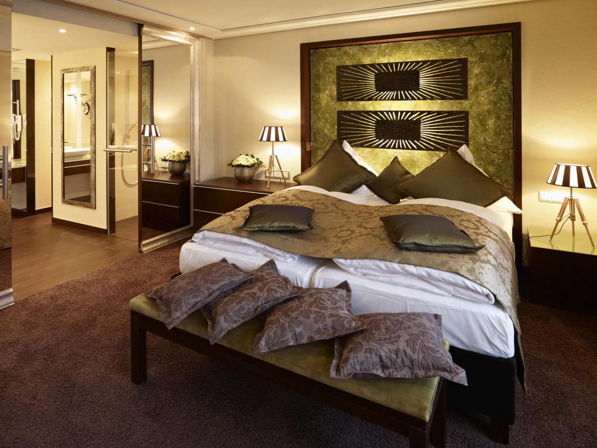 Superior Suite Wald mit Doppelbett Bettkopfteil Kissen