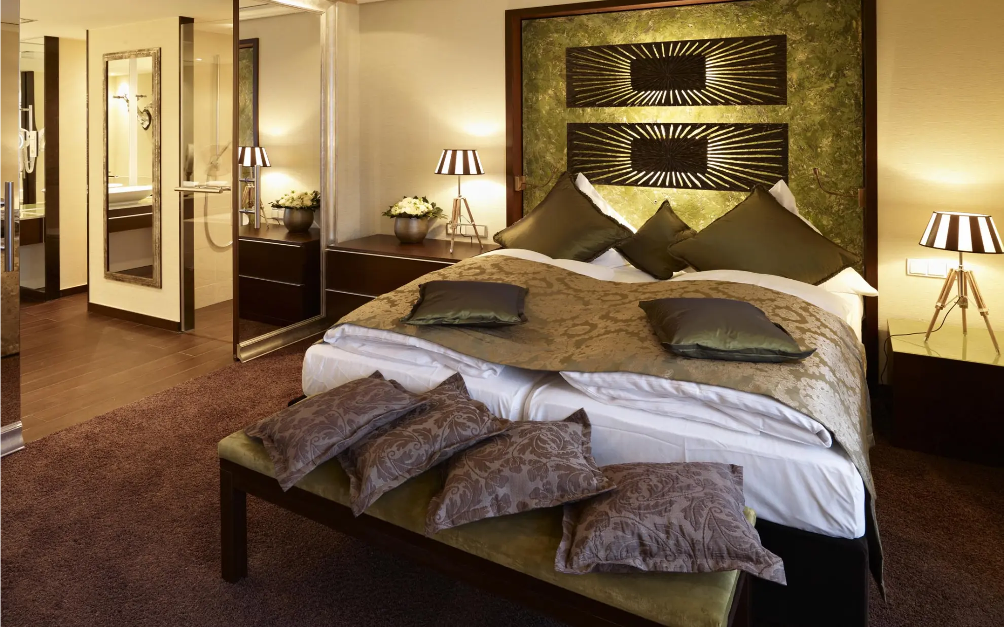 Superior Suite Wald mit Doppelbett Bettkopfteil Kissen