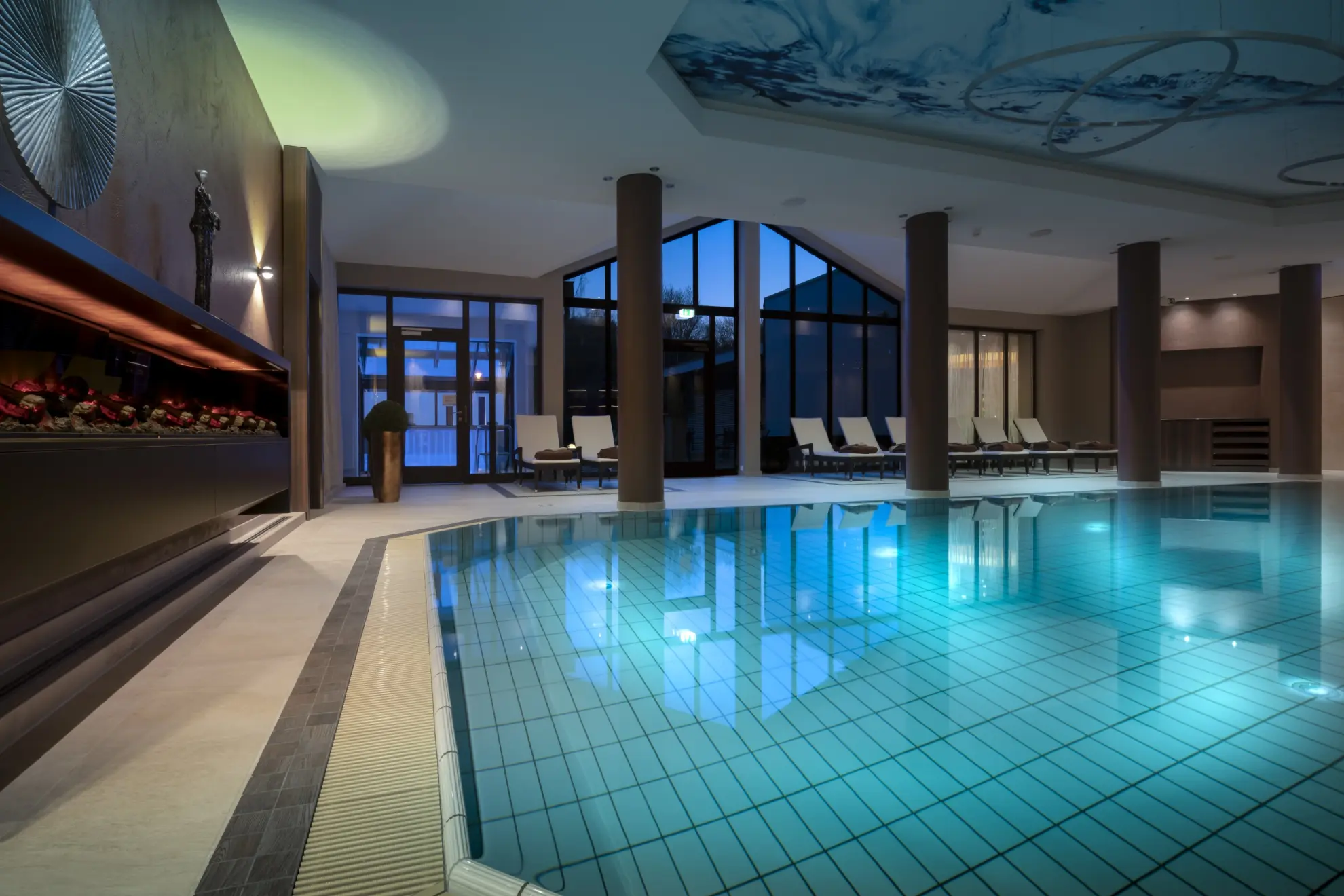 Innenpool Stromberg Spa 11