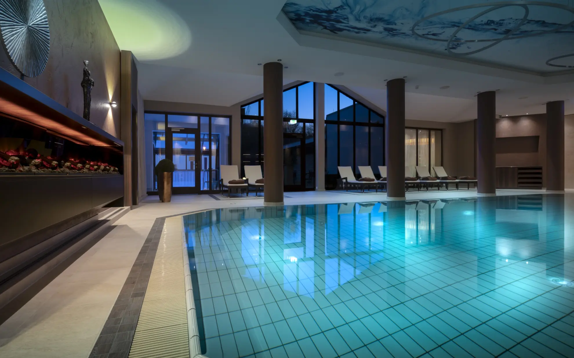 Innenpool Stromberg Spa 11