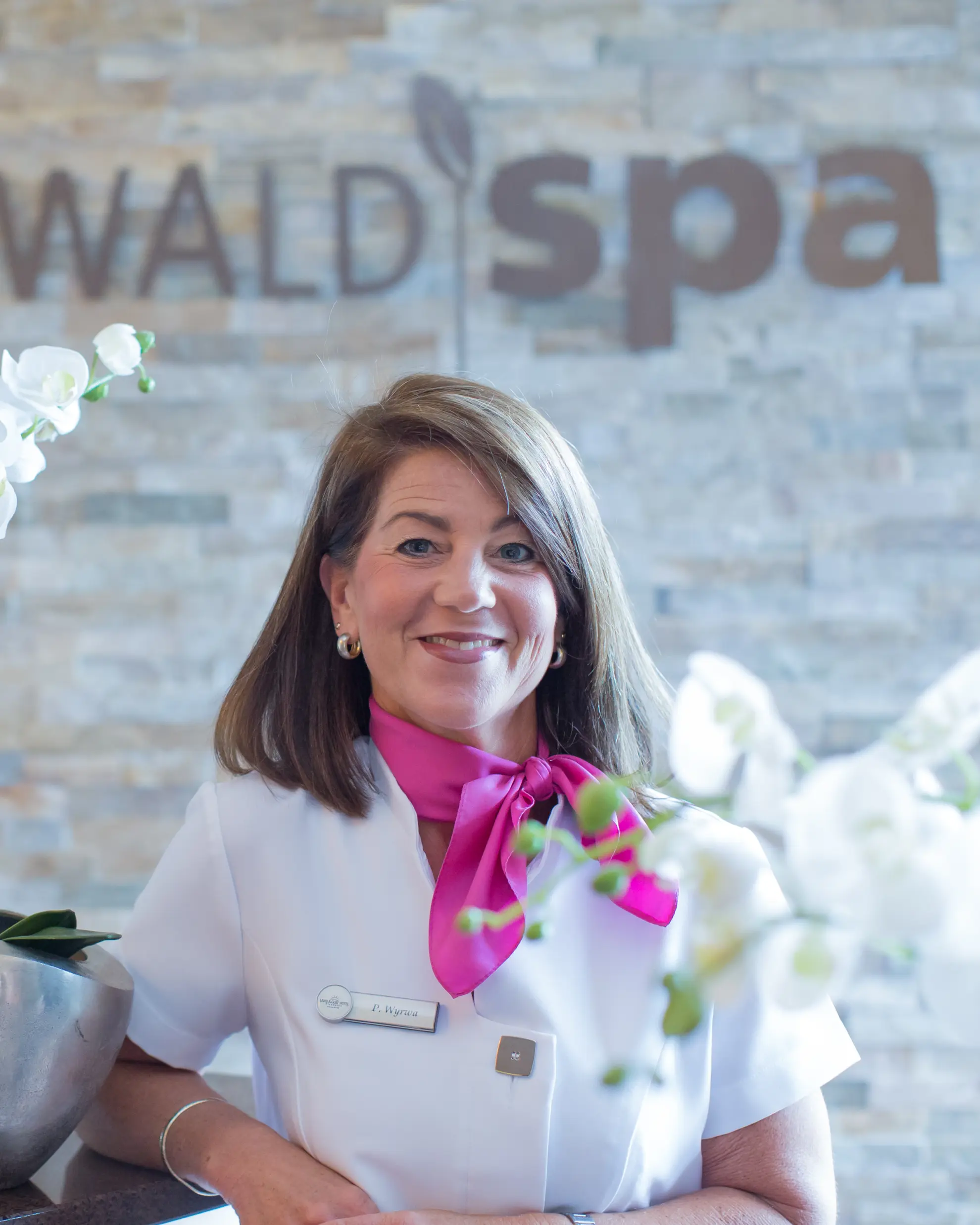 SOONWALD spa Rezeptionistin